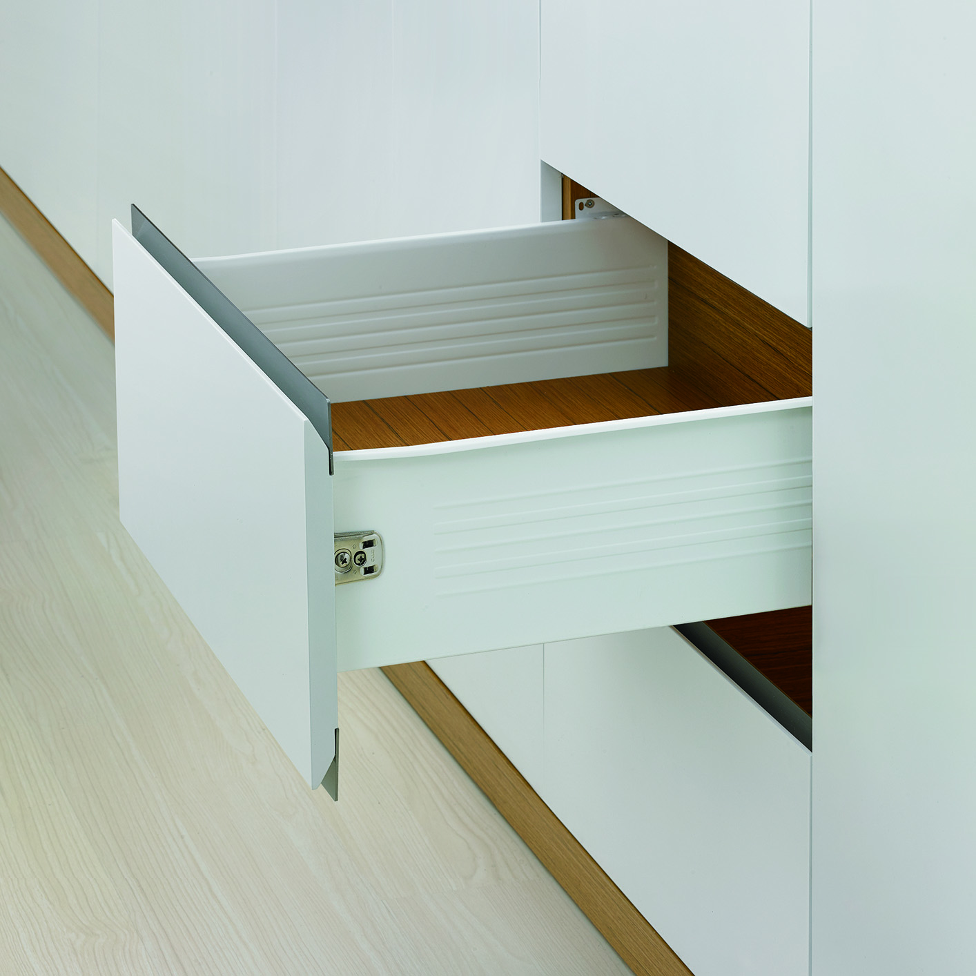 Metalbox Drawer Kits with Lateral Rails